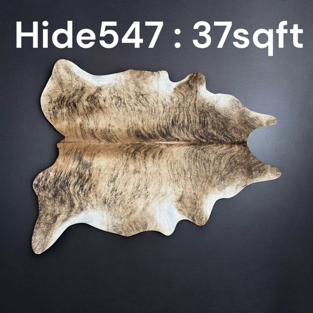 Natural Hair On Cow Hide : This Hide Is Perfect For Wall Hanging, Leather Rugs, Leather Upholstery & Leather Accessories. (Hide547)