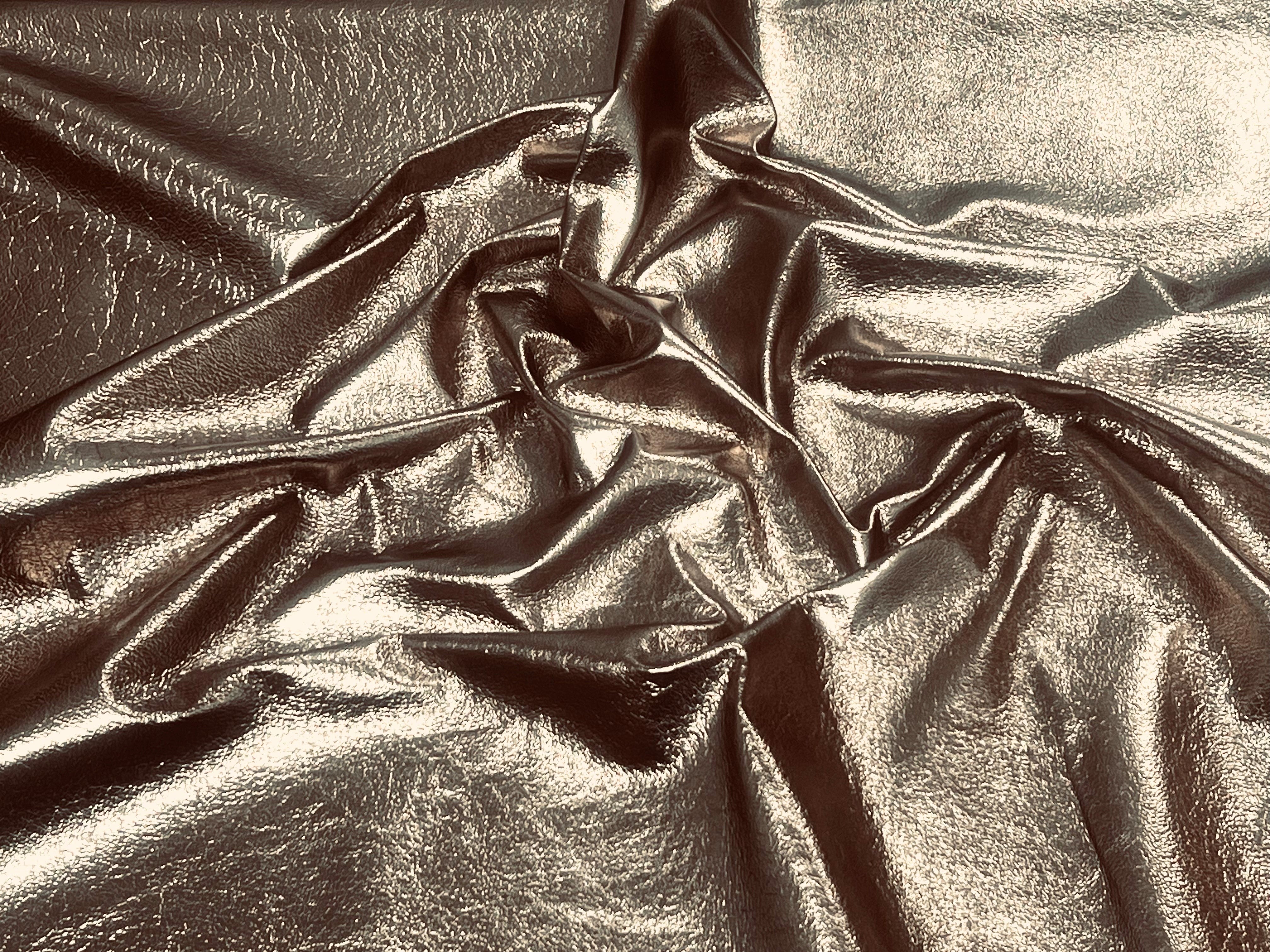 Pewter, Metallic Foiled Leather Pig Skin : (0.6-0.7mm 1.5oz) 15