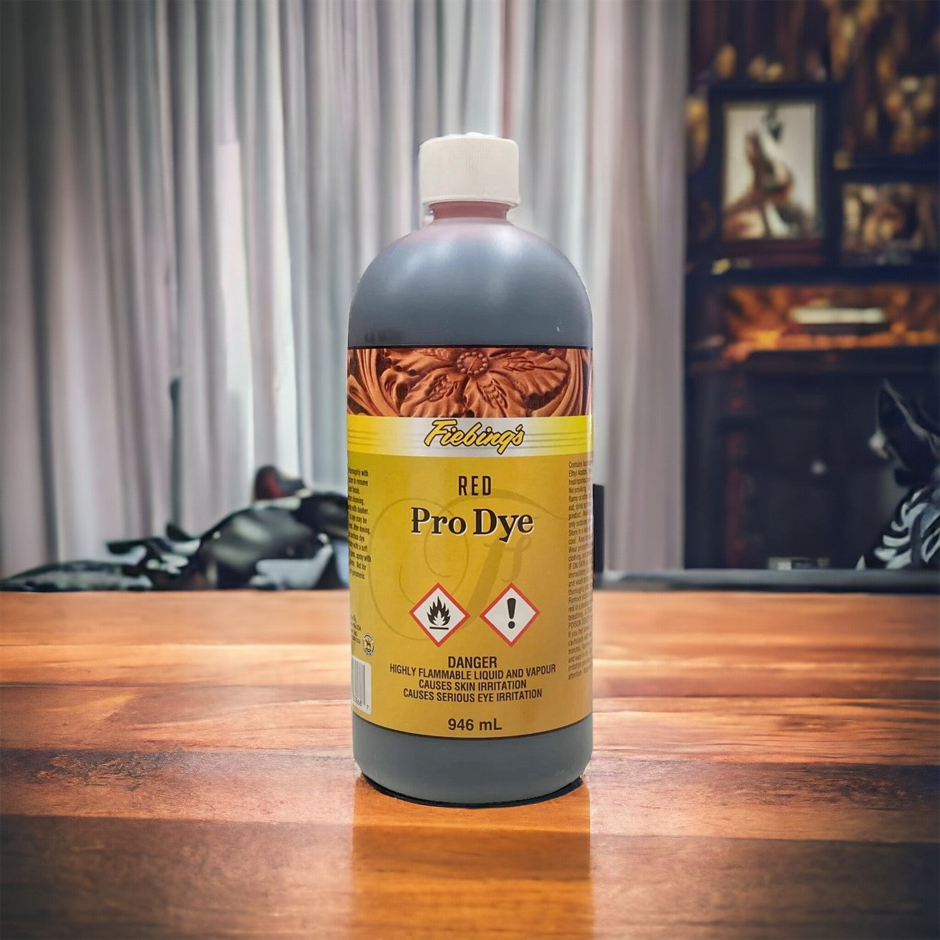 Fiebing's Pro Dye! Large Bottles (946ml - 32oz) Spirit Based Leather Dye : 9 Colours available.