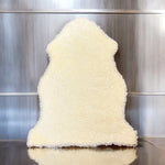 Off-White Curly Sheepskin Rugs: Premium Quality Sheepskin Rugs for any Room (60cm x 90cm)