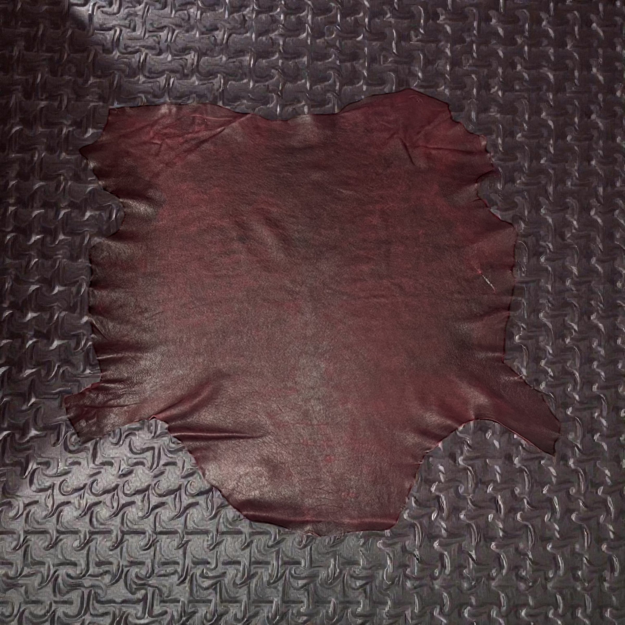 Antique Burgundy, Distressed Leather Lambskin : (0.7-0.8mm 2oz) 8