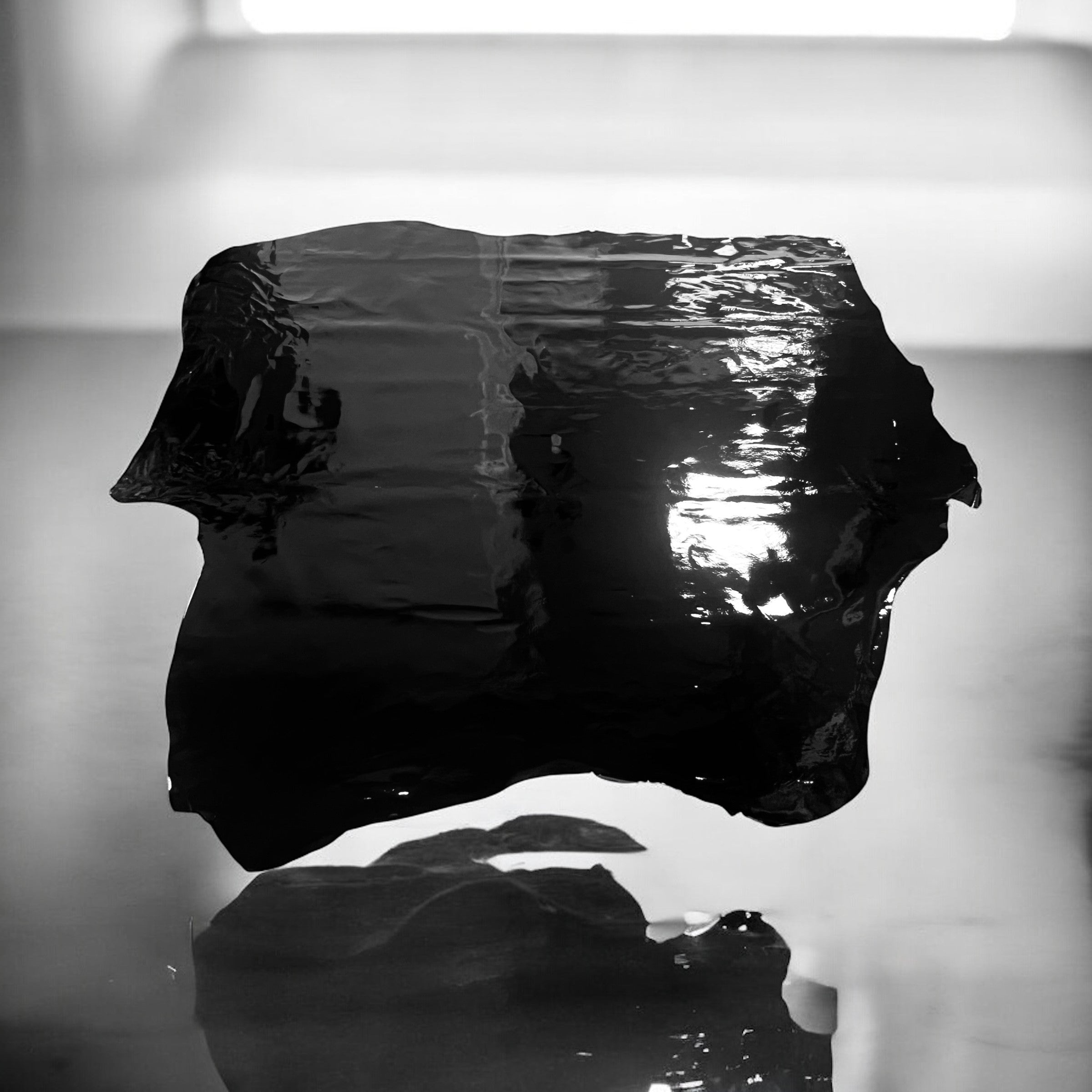 Black Patent Leather Pig Skin: (0.6-0.7mm 1.5oz) 15