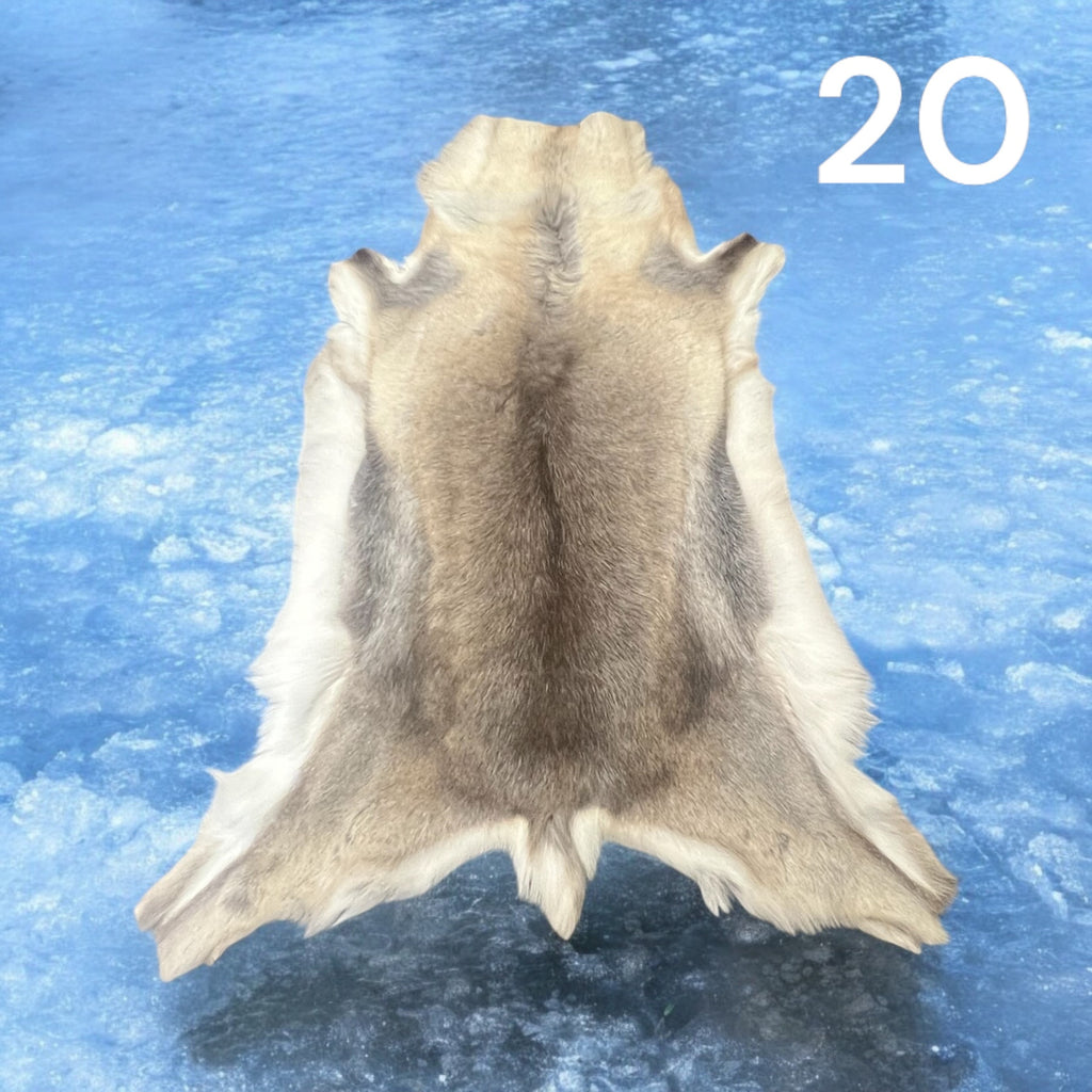 Natural Reindeer Hide (20)