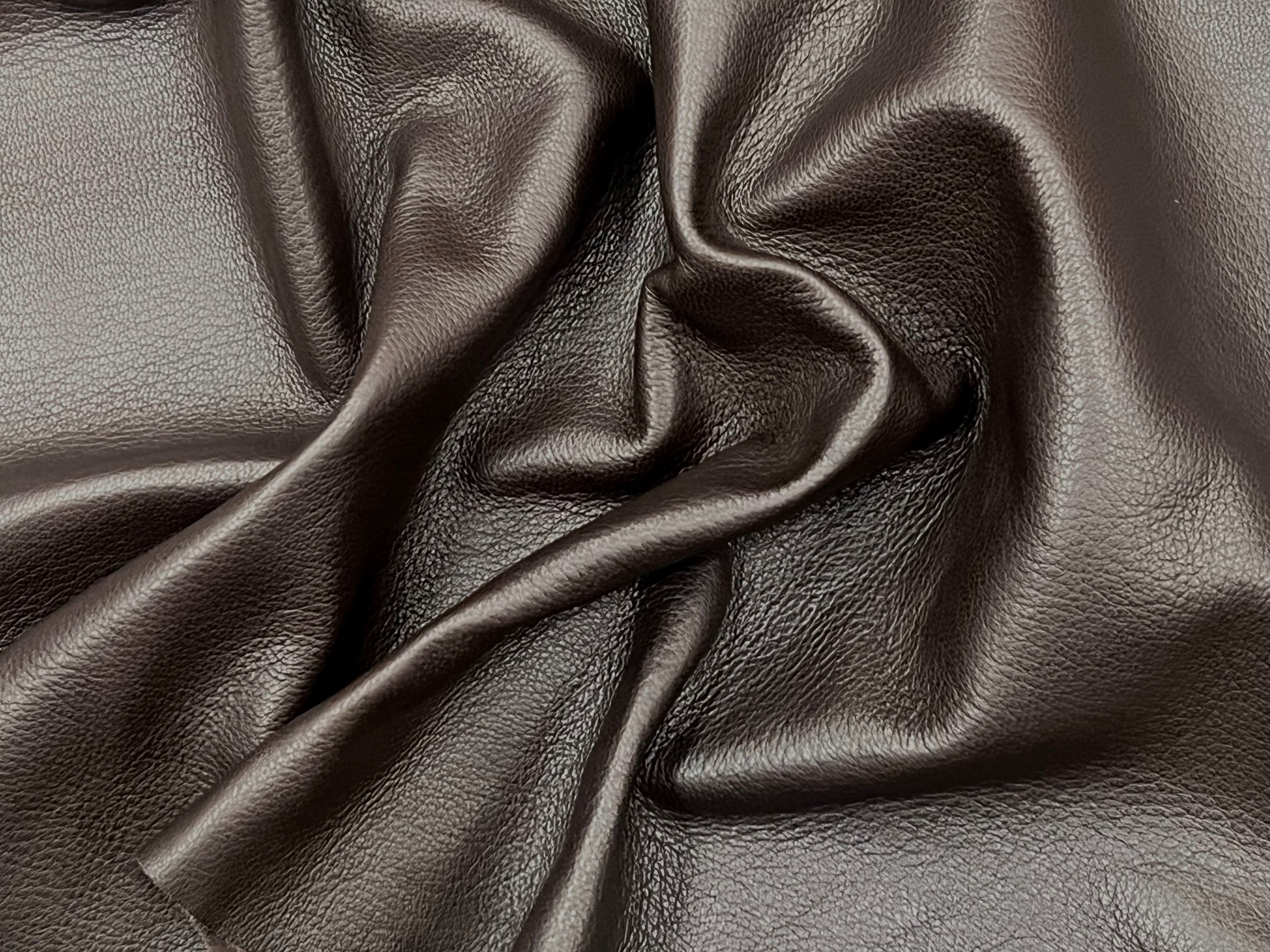 Saddle Brown Goat Skin : (1.2-1.4mm 3oz) 8