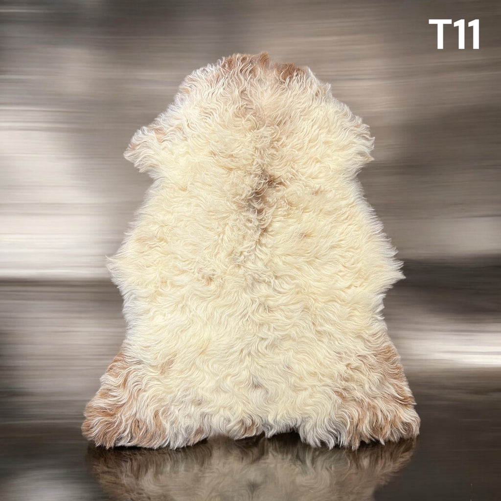 Natural Tigrados Shearling (55cm x70cm) T11