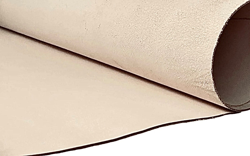 Vegetable Tanned Leather : Natural Trimmed Double Shoulder (3.0-3.5mm or 8oz) Suitable For Tooling, Wet Moulding, Engraving & Stamping. This Leather Readily Accepts Dyes & Stains.