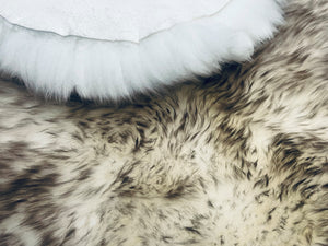 Wolf-Tip Brown Sheepskin Rugs: Premium Quality Sheepskin Rugs for any Room (65cm x 95cm)