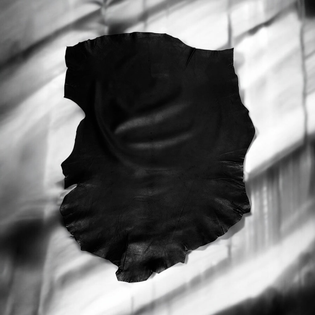 Pittards Leather Black : 0.45-0.55mm Water Resistant Lambskin (Ex Pittards Stock) Wr100X.55mm Black