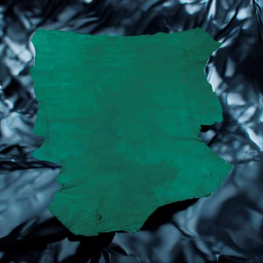 Emerald Green, Goat Suede : (0.5-0.6mm 1.5oz) 5 Discontinued