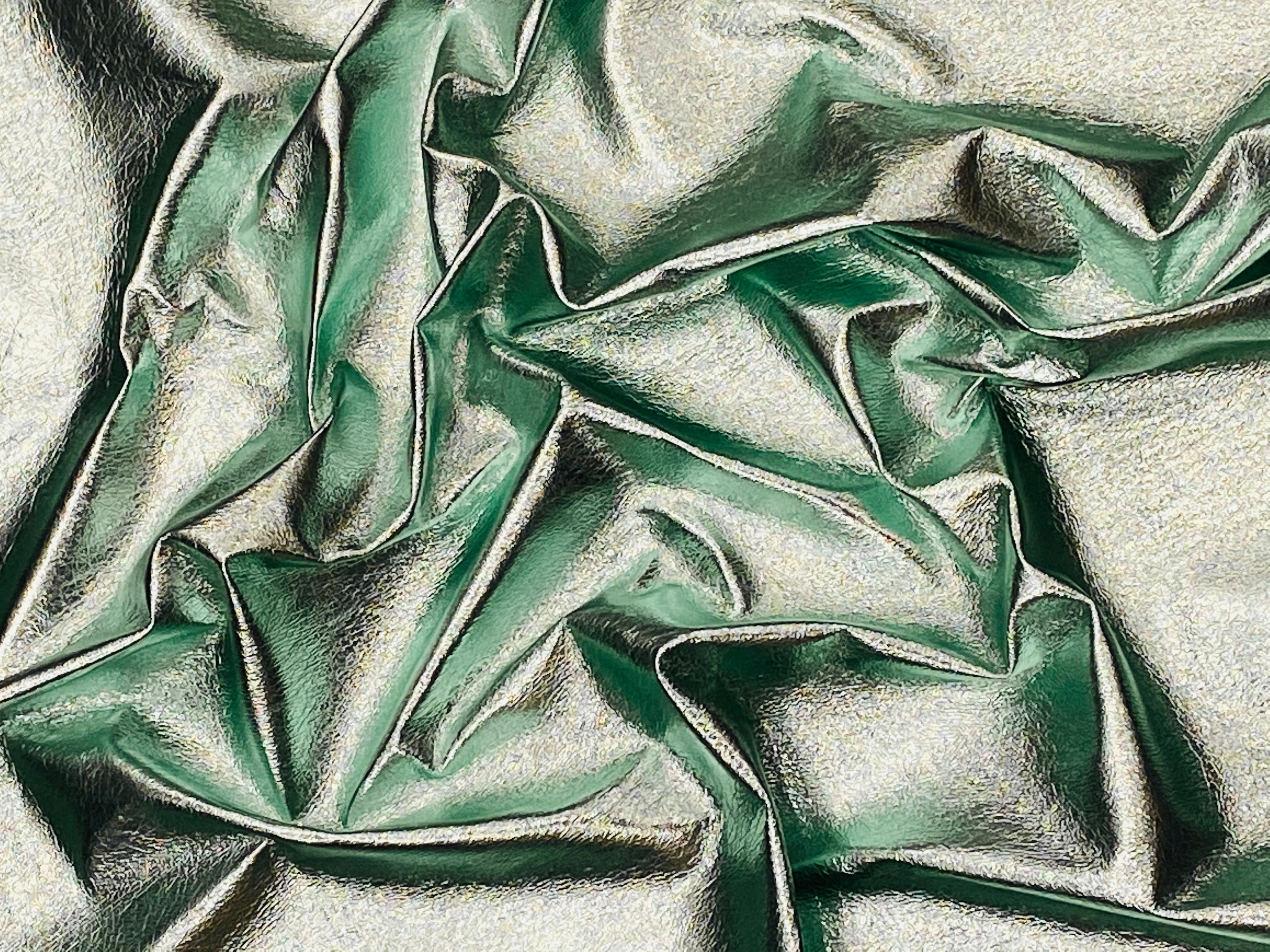 Green, Metallic Foiled Leather Pig Skin: (0.6-0.7mm 1.5oz) 15