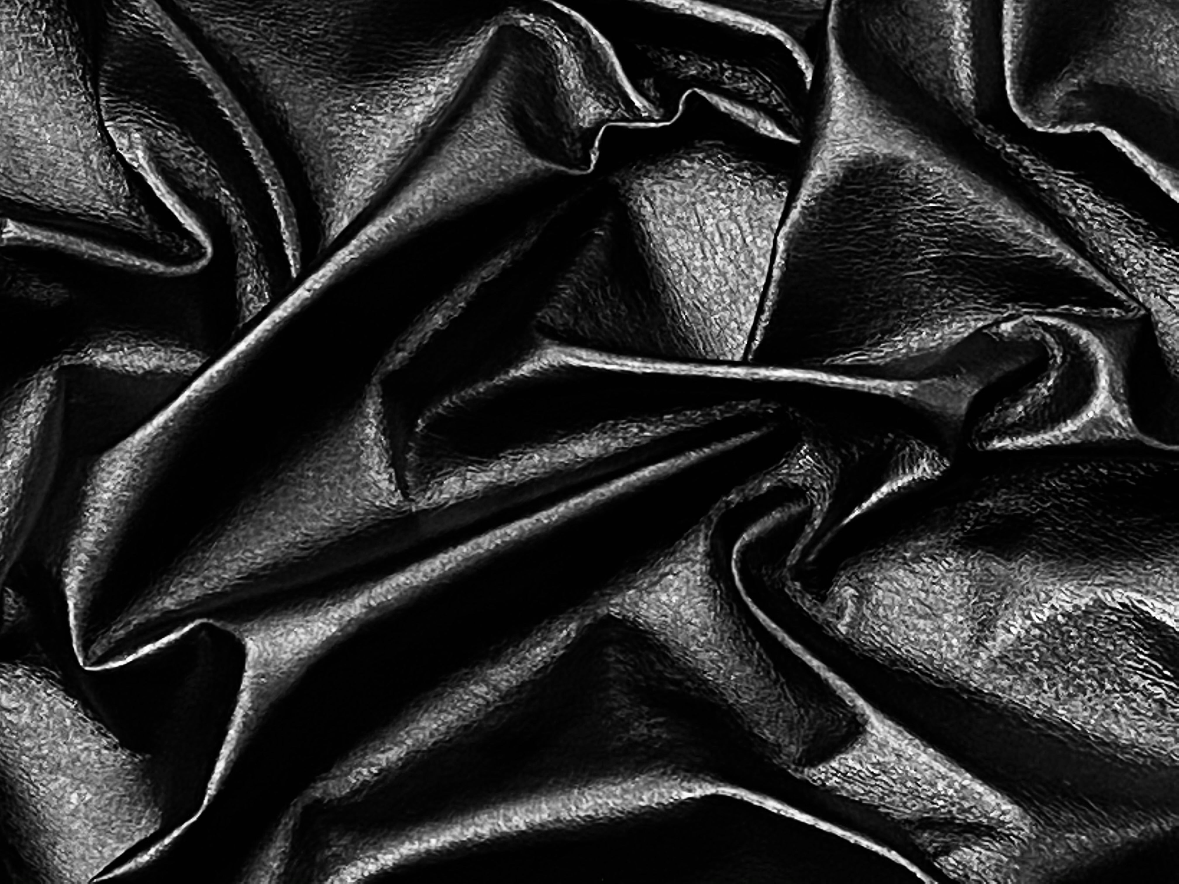 Black, Metallic Foiled Leather Pig Skin : (0.6-0.7mm 1.5oz) 15 – GH  LEATHERS LTD