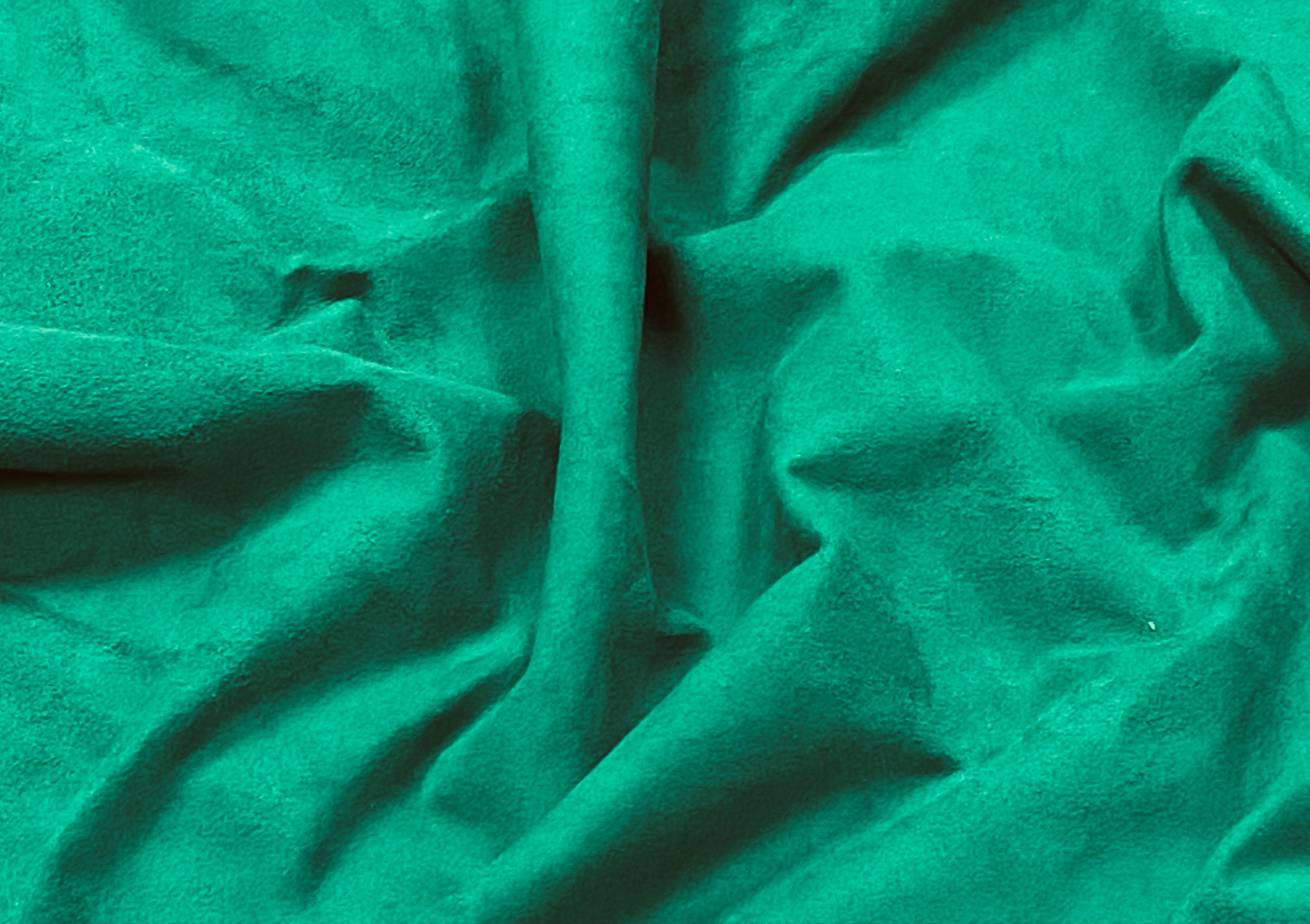Emerald Green, Goat Suede : (0.5-0.6mm 1.5oz).
